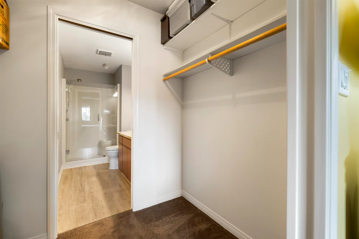 Office / Den Photo of 303 19645 64 Avenue, Langley, BC