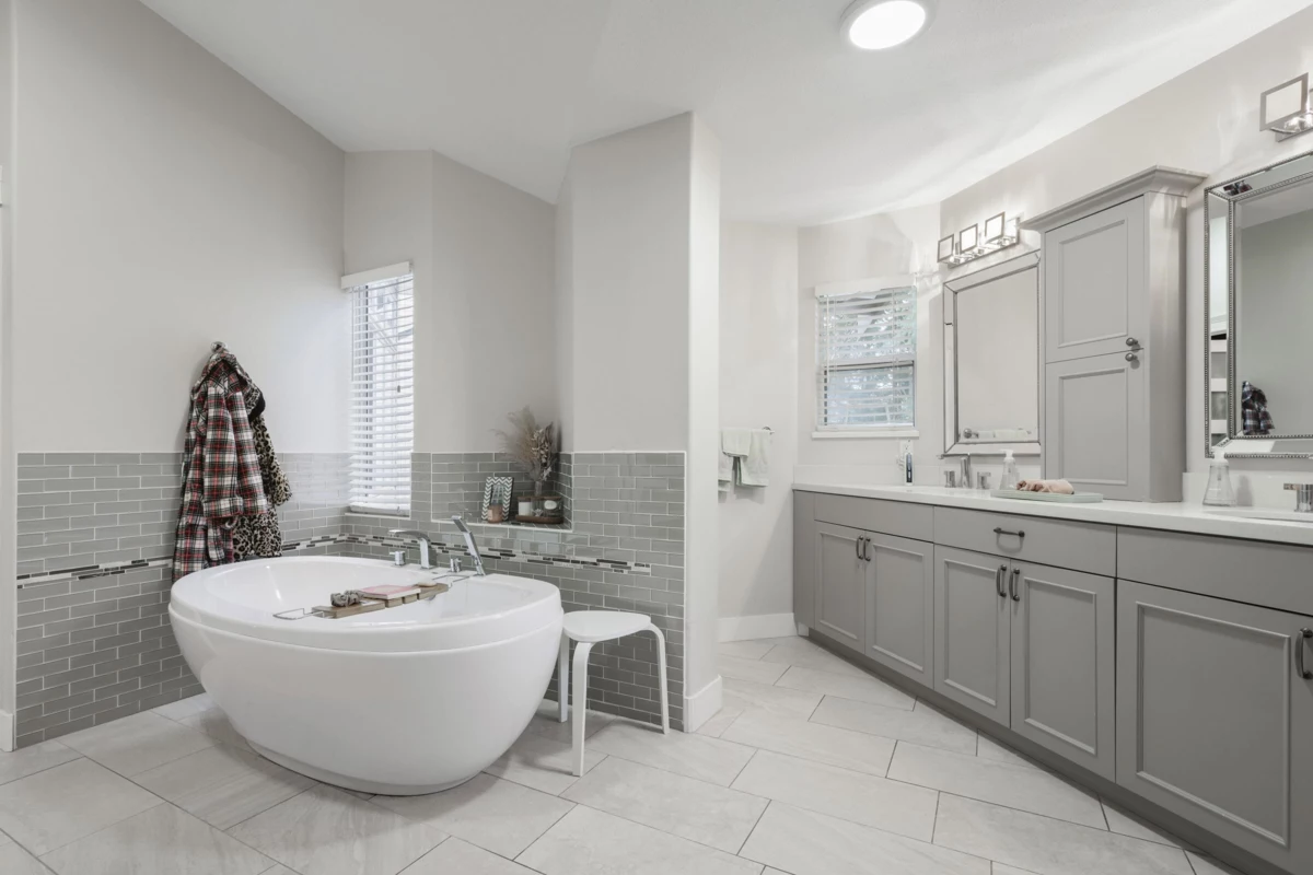 Breakfast Nook Photo of 119 Aspenwood Drive, Port Moody, BC