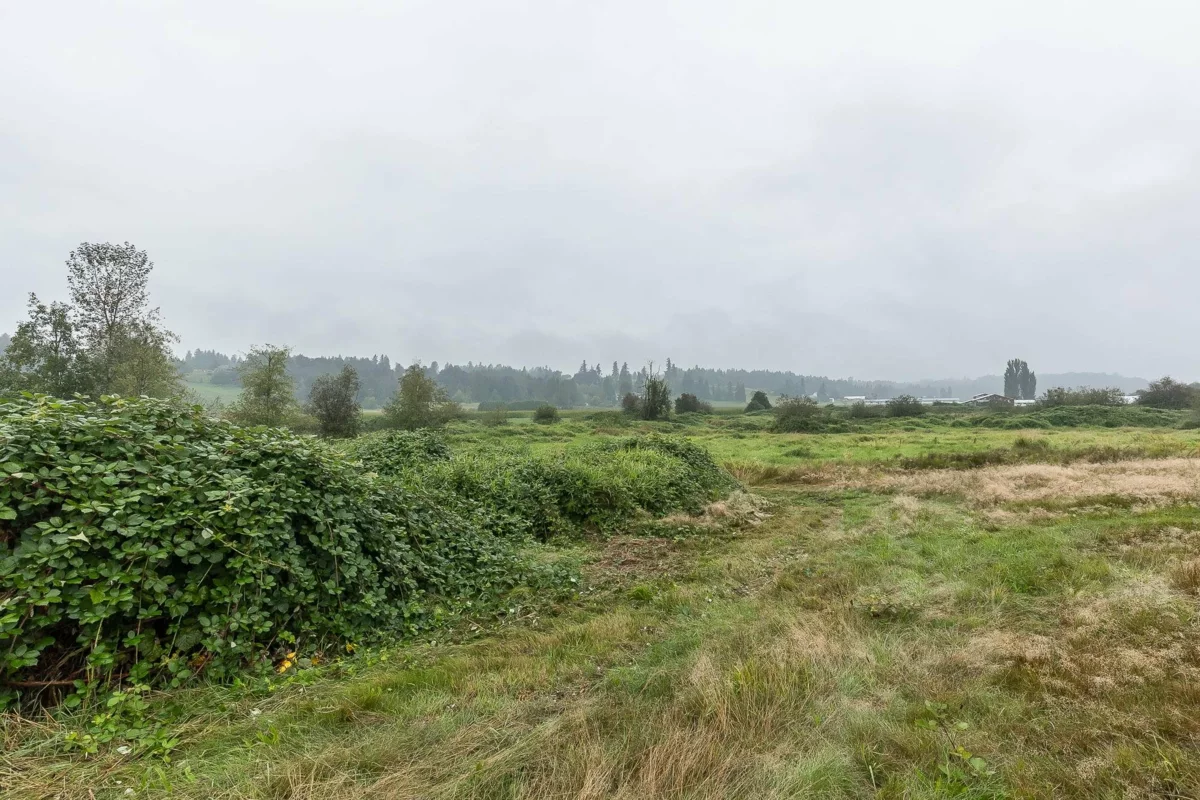 Guest Bathroom Photo of 31211 Olund Road, Abbotsford, BC