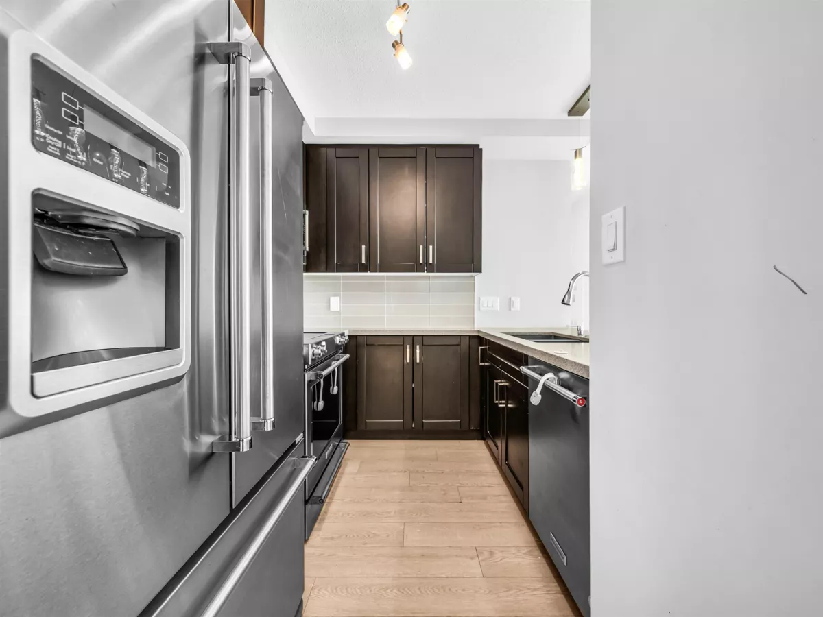 Laundry Room Photo of 3109 11967 80 Avenue, Delta, BC