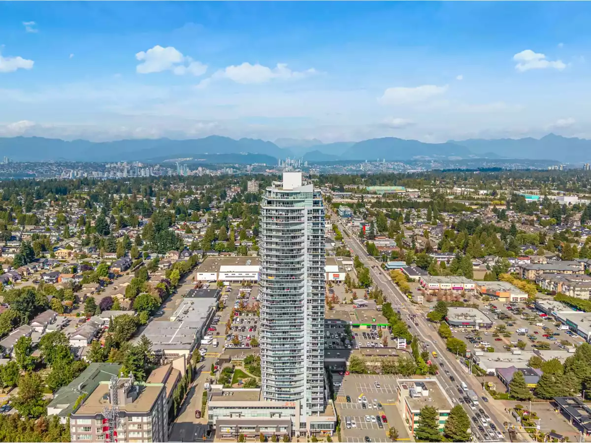 Swimming Pool Photo of 3109 11967 80 Avenue, Delta, BC