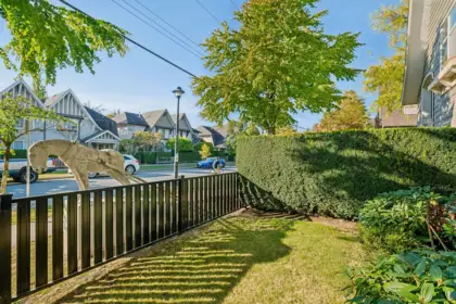 2 7288 Heather Street, Richmond, BC, Richmond — Townhouse for sale