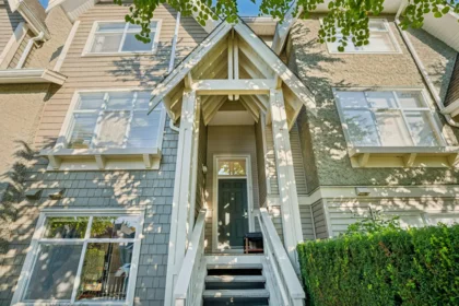 2 7288 Heather Street, Richmond, BC, Richmond — Townhouse for sale