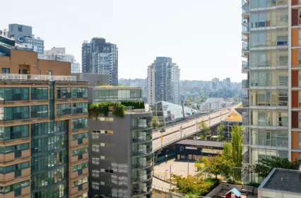 Breakfast Nook Photo of 1004 789 Drake Street, Vancouver, BC