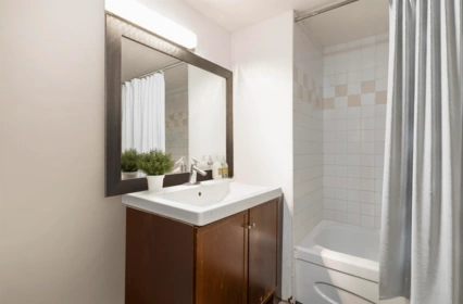 Pantry Photo of 1004 789 Drake Street, Vancouver, BC