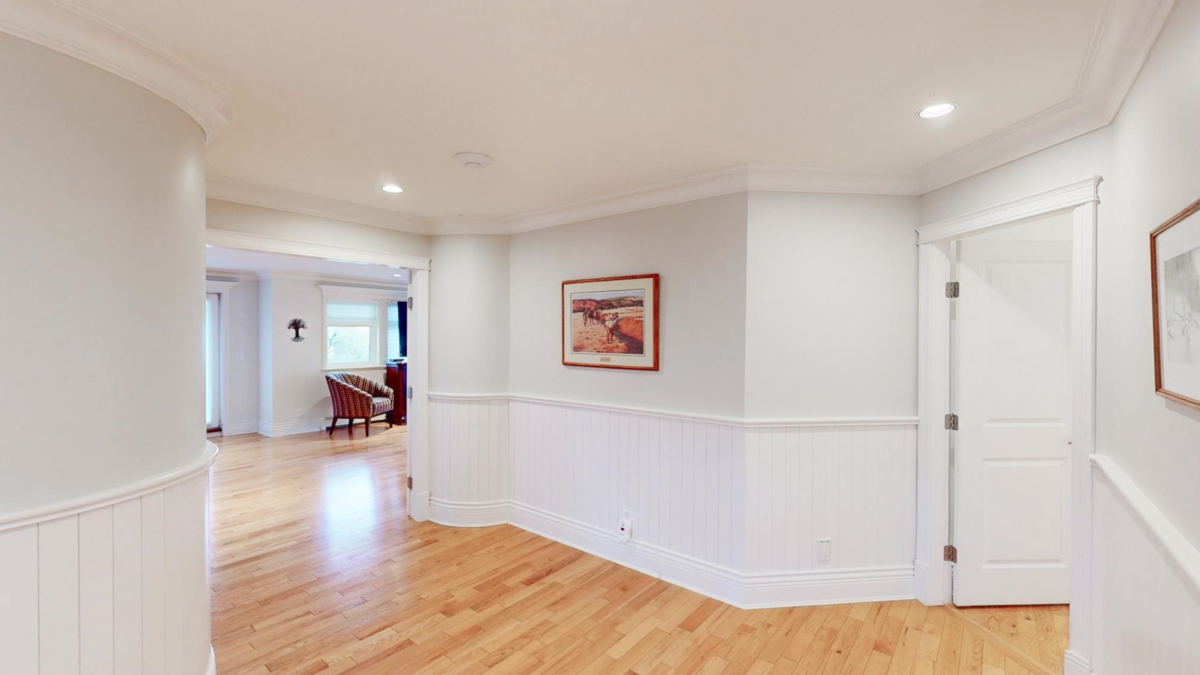 Laundry Room Photo of 1121 Cypress Street, White Rock, BC