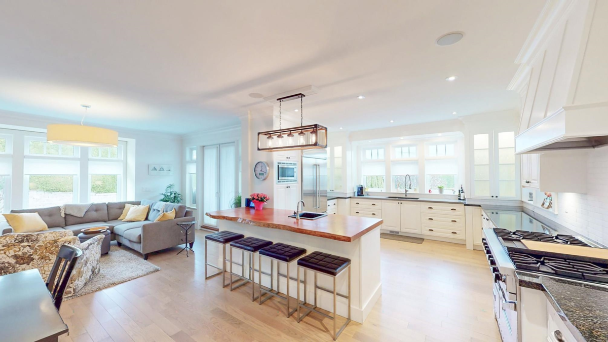 Pantry Photo of 1121 Cypress Street, White Rock, BC