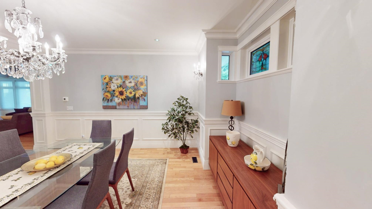 Powder Room Photo of 1121 Cypress Street, White Rock, BC