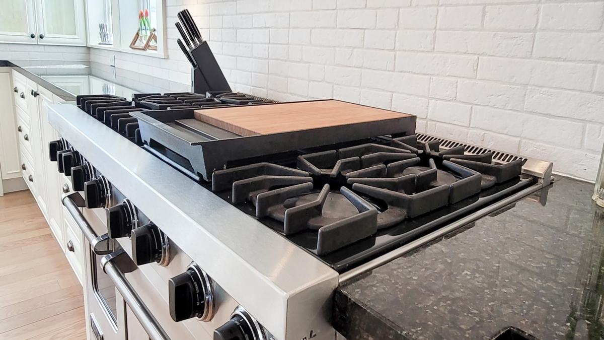 Primary Bathroom Photo of 1121 Cypress Street, White Rock, BC