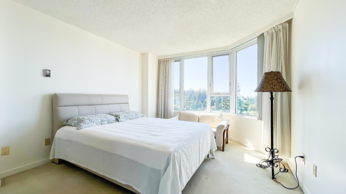 Bedroom 2 Photo of 1204 5790 Patterson Avenue, Burnaby, BC