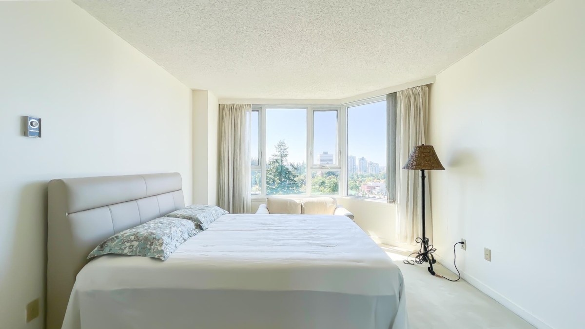 Bedroom 3 Photo of 1204 5790 Patterson Avenue, Burnaby, BC