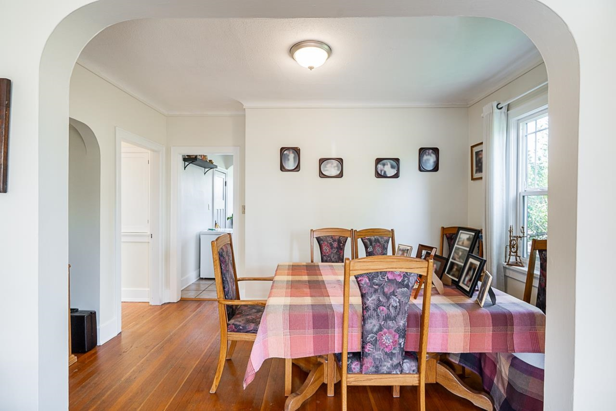 Office / Den Photo of 349-351 Cumberland Street, New Westminster, BC