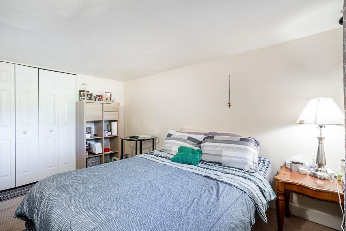 Swimming Pool Photo of 349-351 Cumberland Street, New Westminster, BC