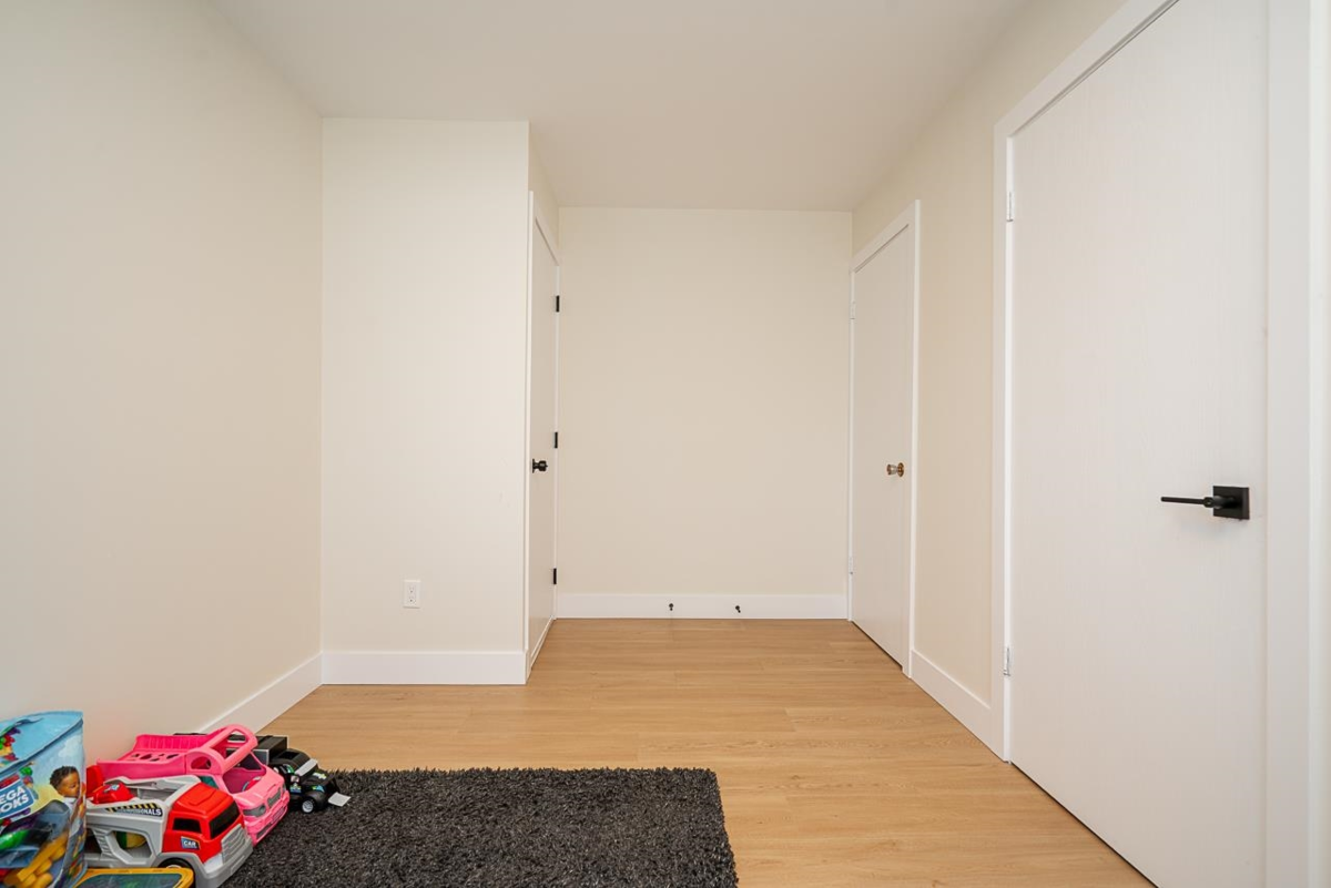 Loft / Bonus Room Photo of 17233 60 Avenue, Surrey, BC