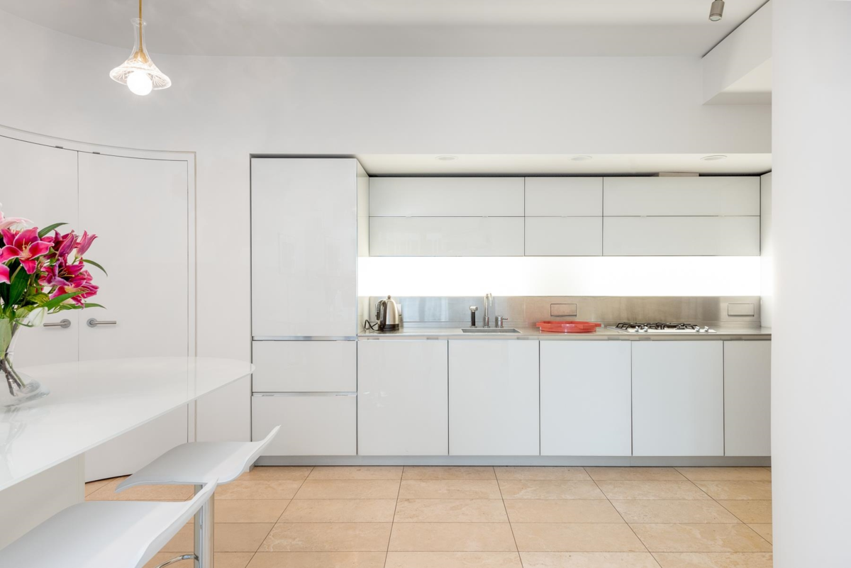 Walk-In Closet Photo of 1507 838 W Hastings Street, Vancouver, BC