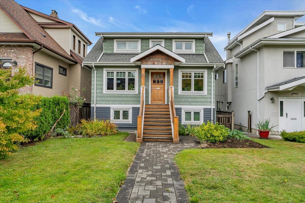 Exterior Front Photo of 57 W 17th Avenue, Vancouver, BC