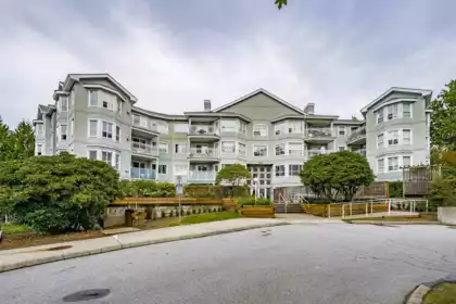 304 13955 Laurel Drive, Surrey, BC, Surrey — Apartment/Condo for sale