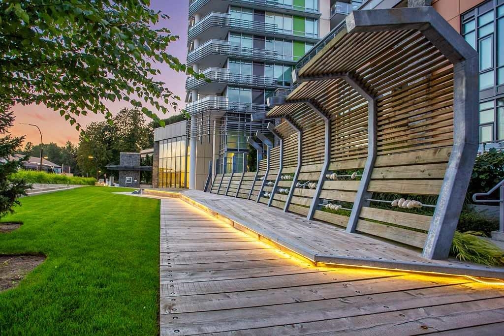 Front Yard Photo of 2801 680 Seylynn Crescent, North Vancouver, BC