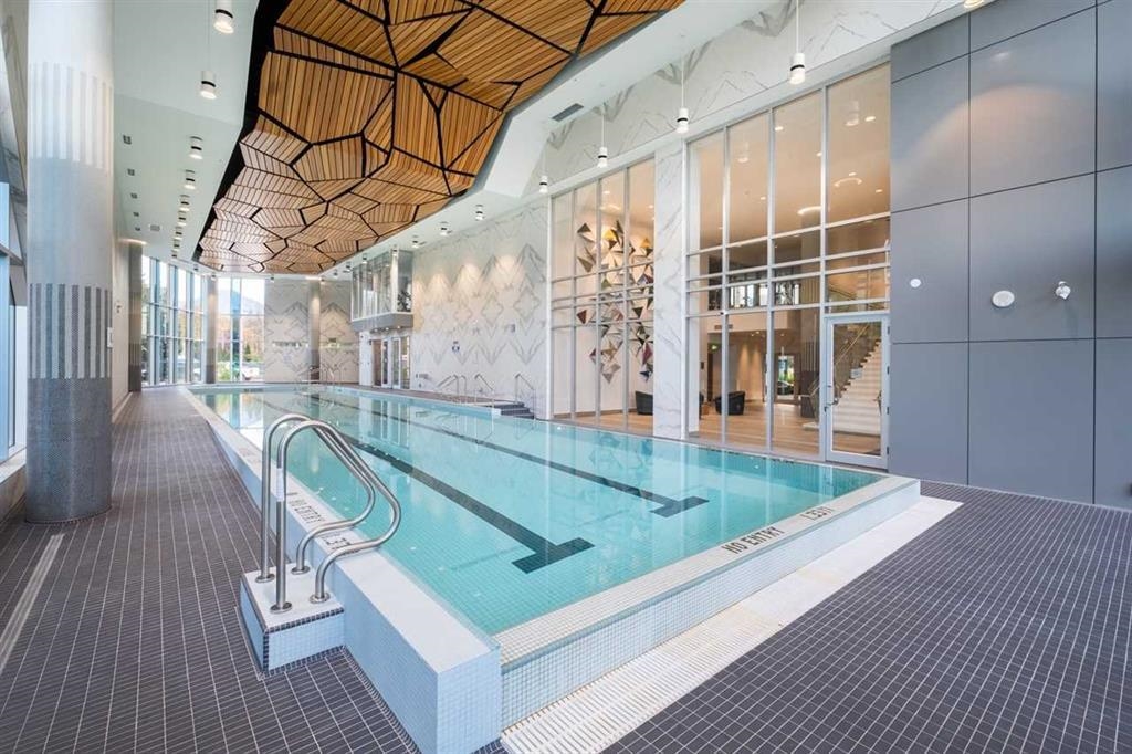 Staircase Photo of 2801 680 Seylynn Crescent, North Vancouver, BC