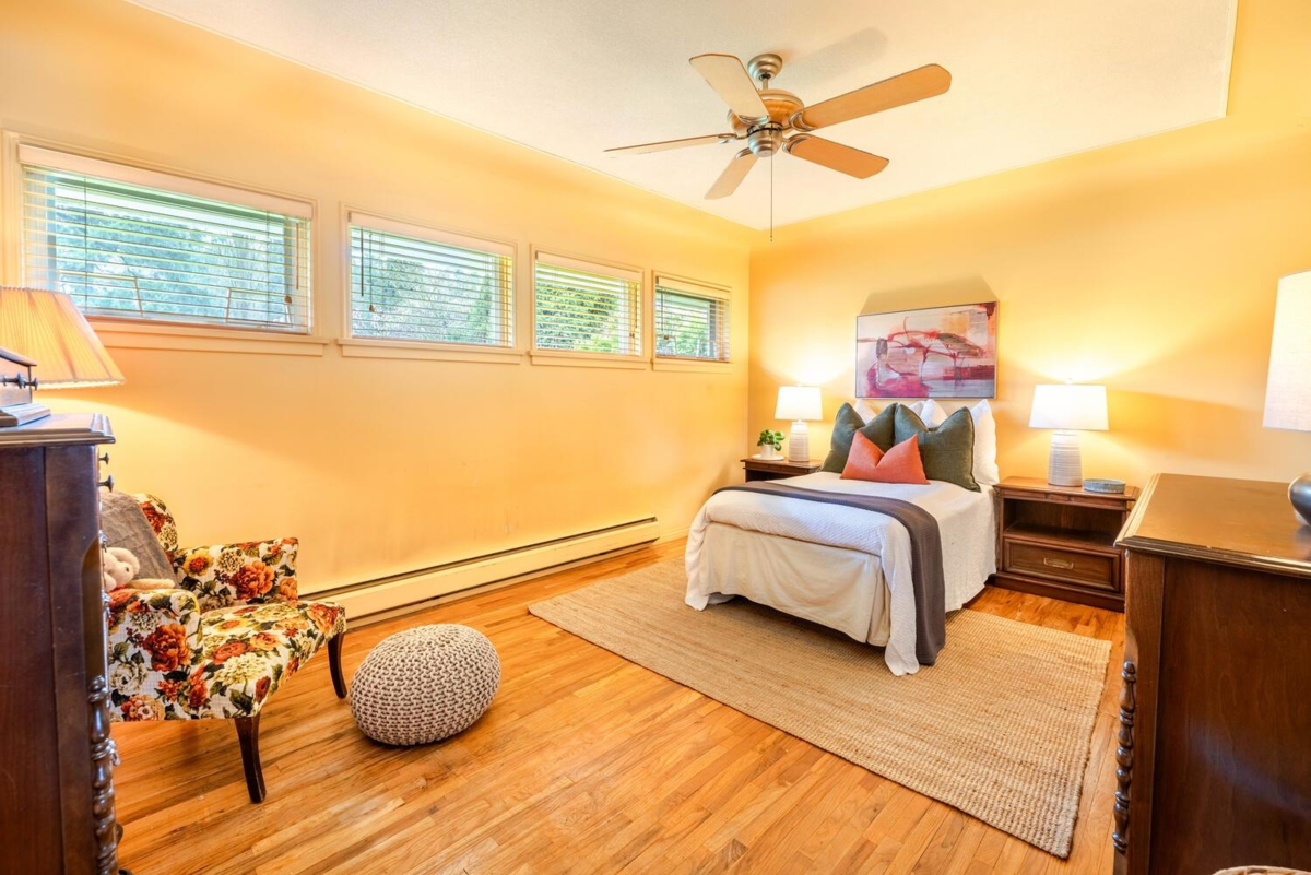 Bedroom 4 Photo of 349 Midlothian Street, Vancouver, BC