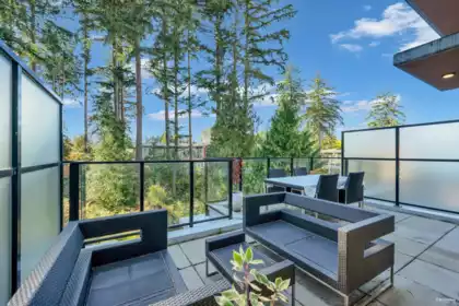 Hot Tub / Spa Photo of TH-5 5410 Shortcut Road, Vancouver, BC