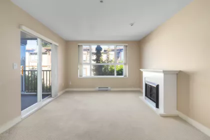 305 15265 17a Avenue, Surrey, BC, Surrey — Apartment/Condo for sale