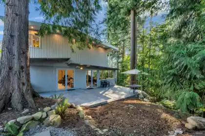4138 Burkehill Road, West Vancouver, BC, West Vancouver — Single Family Residence for sale