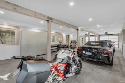 4138 Burkehill Road, West Vancouver, BC, West Vancouver — Single Family Residence for sale
