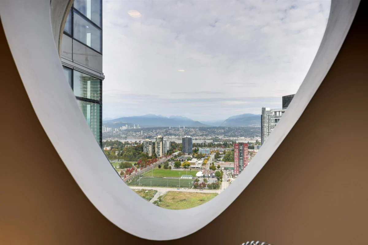 Dining Area Photo of 3301 13495 Central Avenue, Surrey, BC