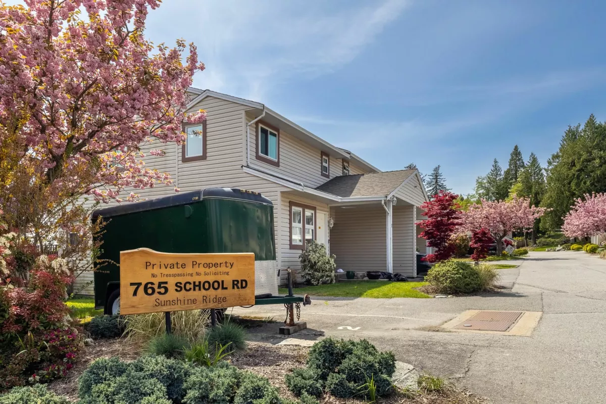 Outdoor Kitchen Photo of 2 765 School Road, Gibsons, BC