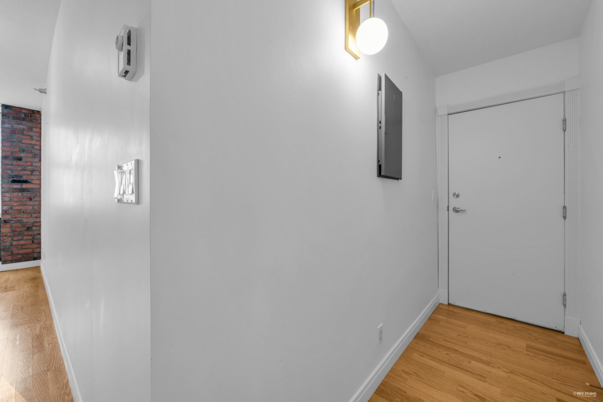 Kitchen Photo of 301 233 Abbott Street, Vancouver, BC