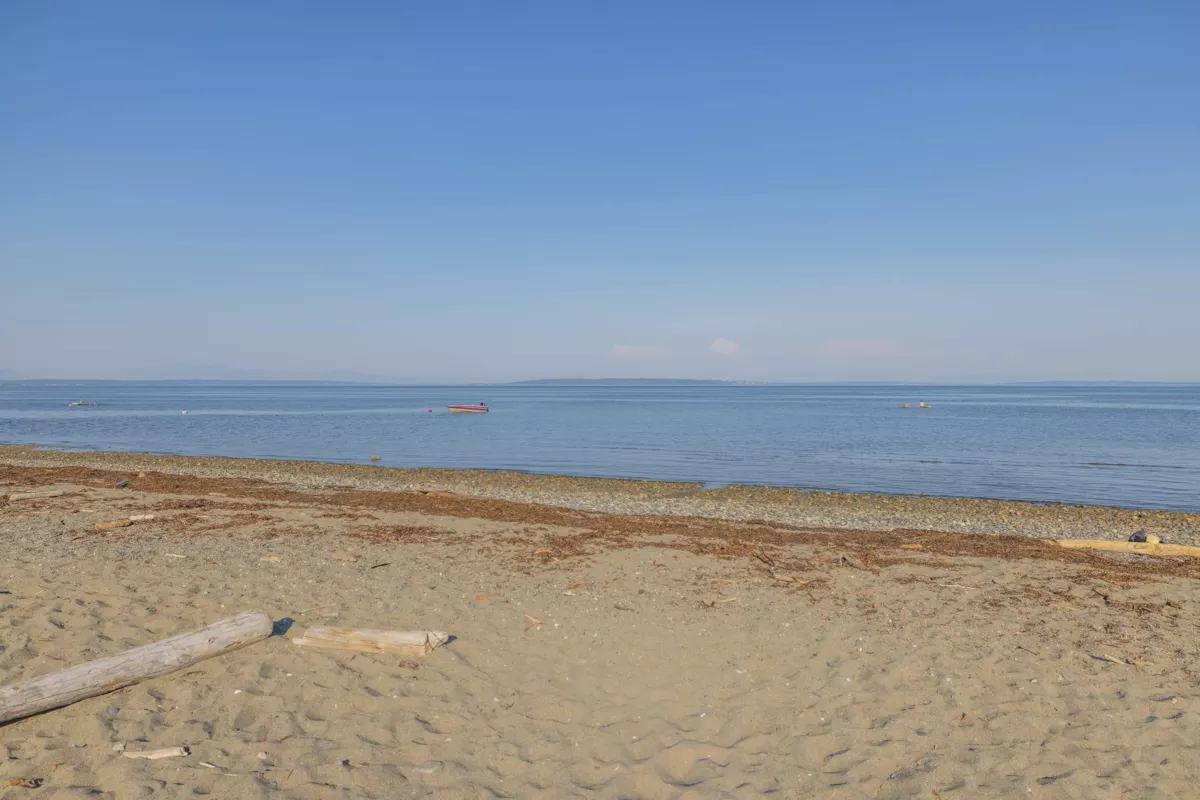 Community Amenities Photo (Clubhouse) of 26 6340 Market Avenue, Tsawwassen, BC