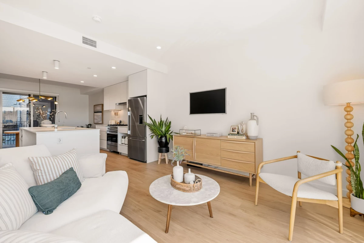 Dining Area Photo of 26 6340 Market Avenue, Tsawwassen, BC