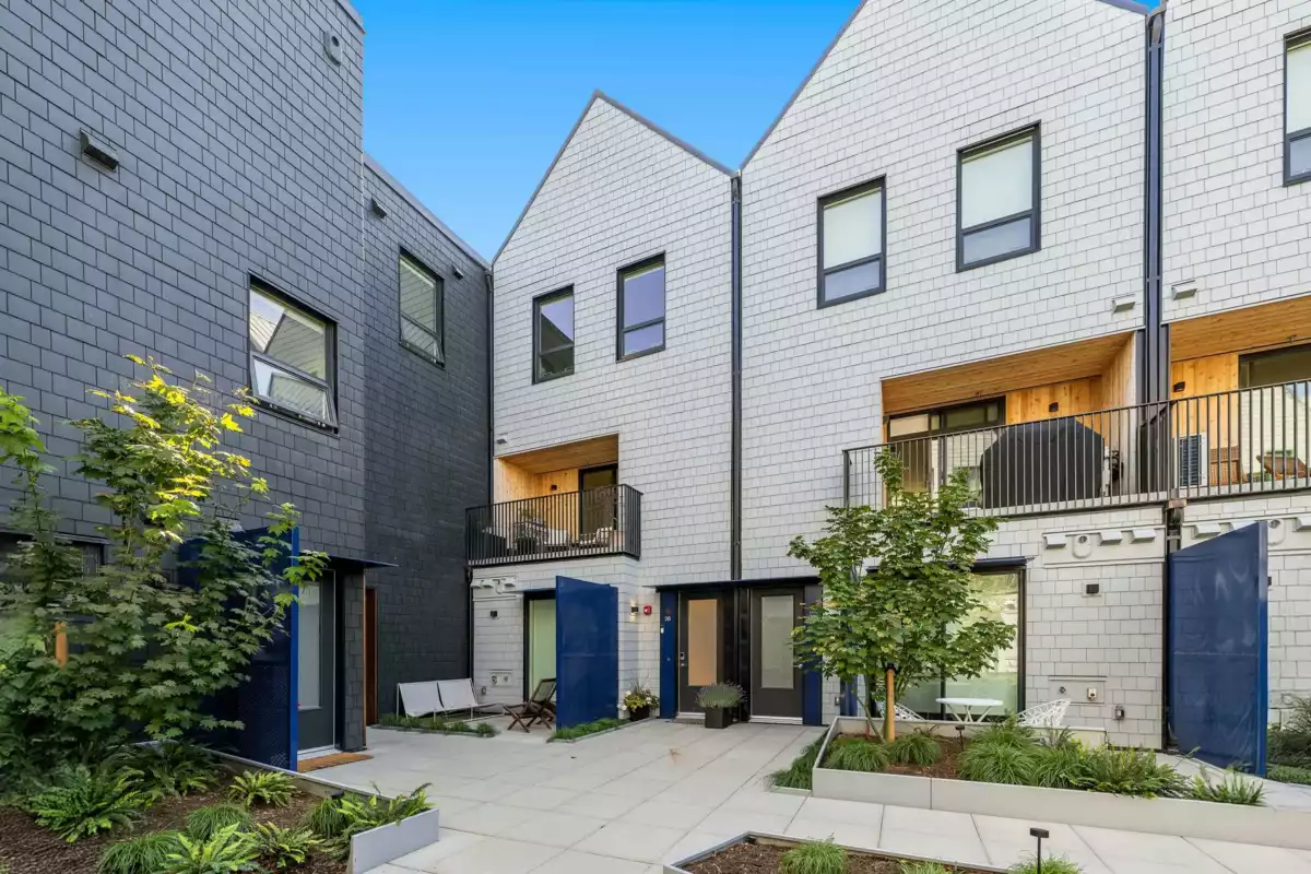 Living Room Photo of 26 6340 Market Avenue, Tsawwassen, BC