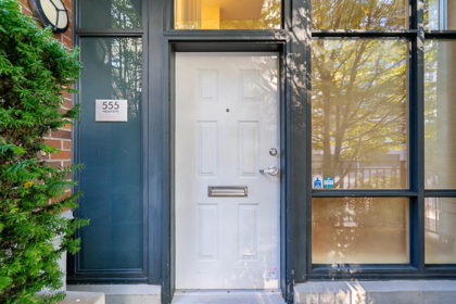 555 Helmcken Street, Vancouver, BC, Vancouver — Townhouse for sale