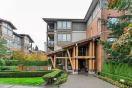310 1111 E 27th Street, North Vancouver, BC