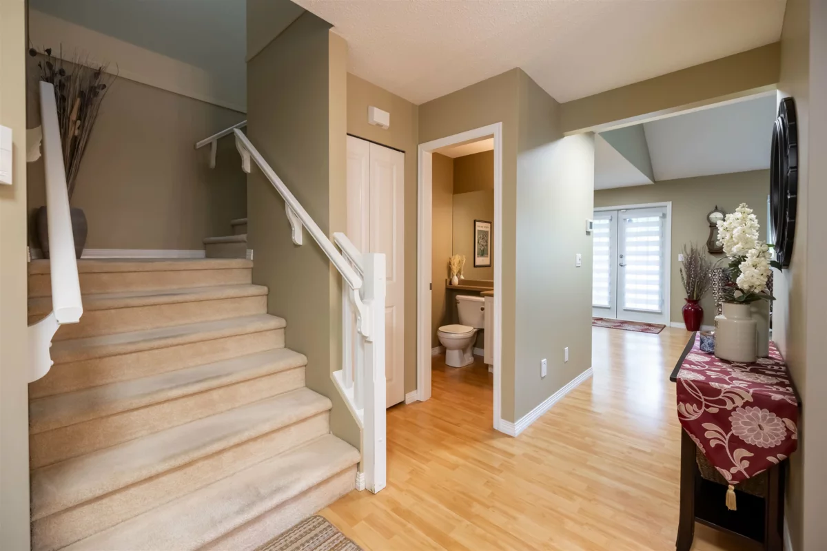Breakfast Nook Photo of 1 17097 64 Street, Surrey, BC
