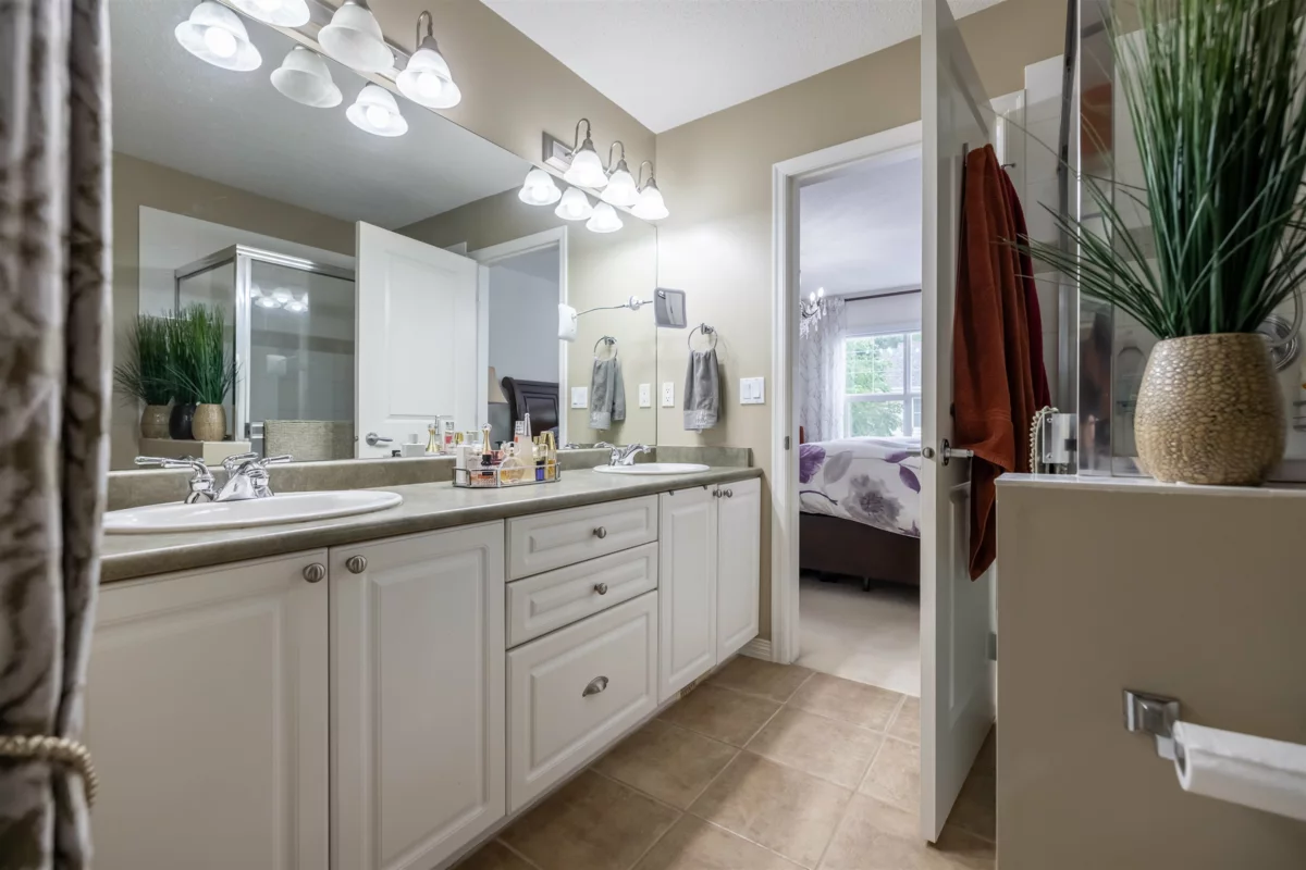 Outdoor Patio Photo of 1 17097 64 Street, Surrey, BC