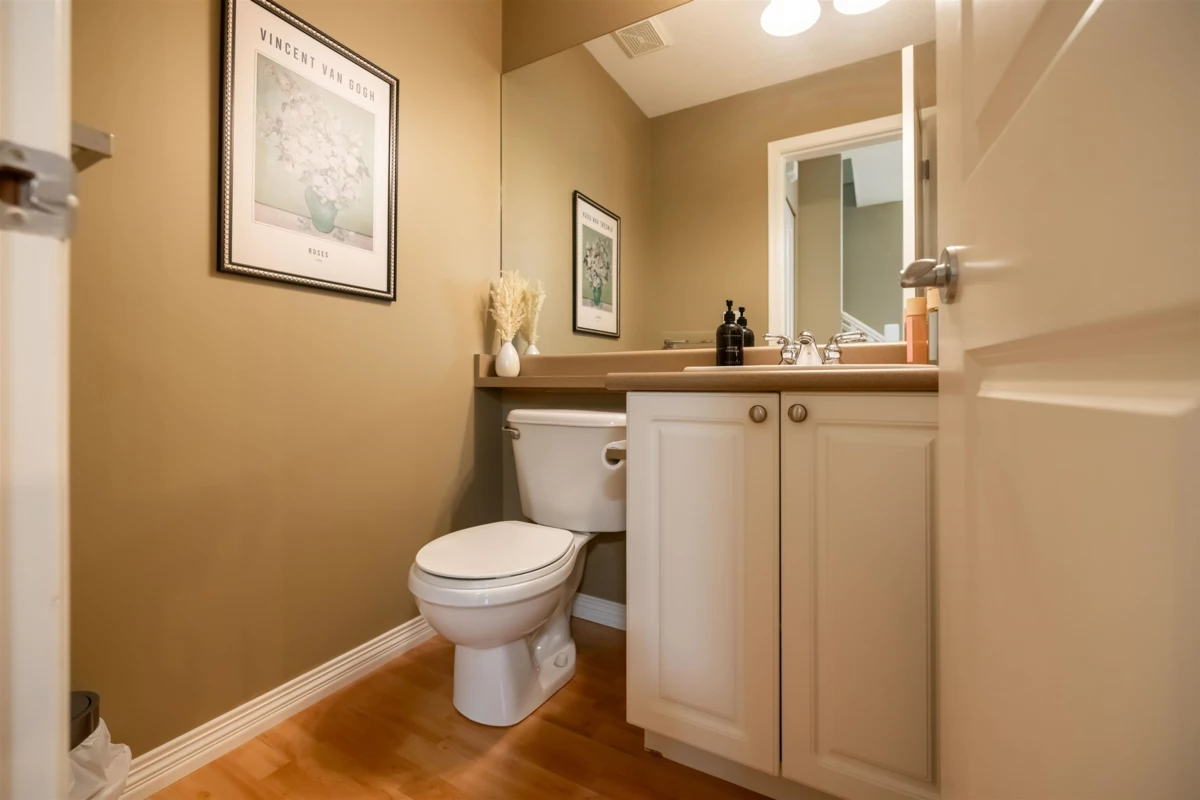 Pantry Photo of 1 17097 64 Street, Surrey, BC