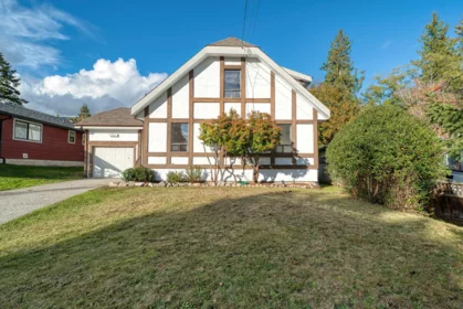 786 Creekside Crescent, Gibsons, BC, Gibsons — Single Family Residence for sale