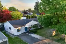 1287 W 15th Street, North Vancouver, BC