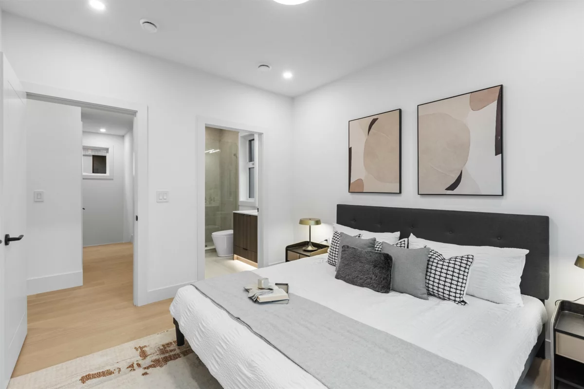 Bedroom 2 Photo of 2609 Dundas Street, Vancouver, BC