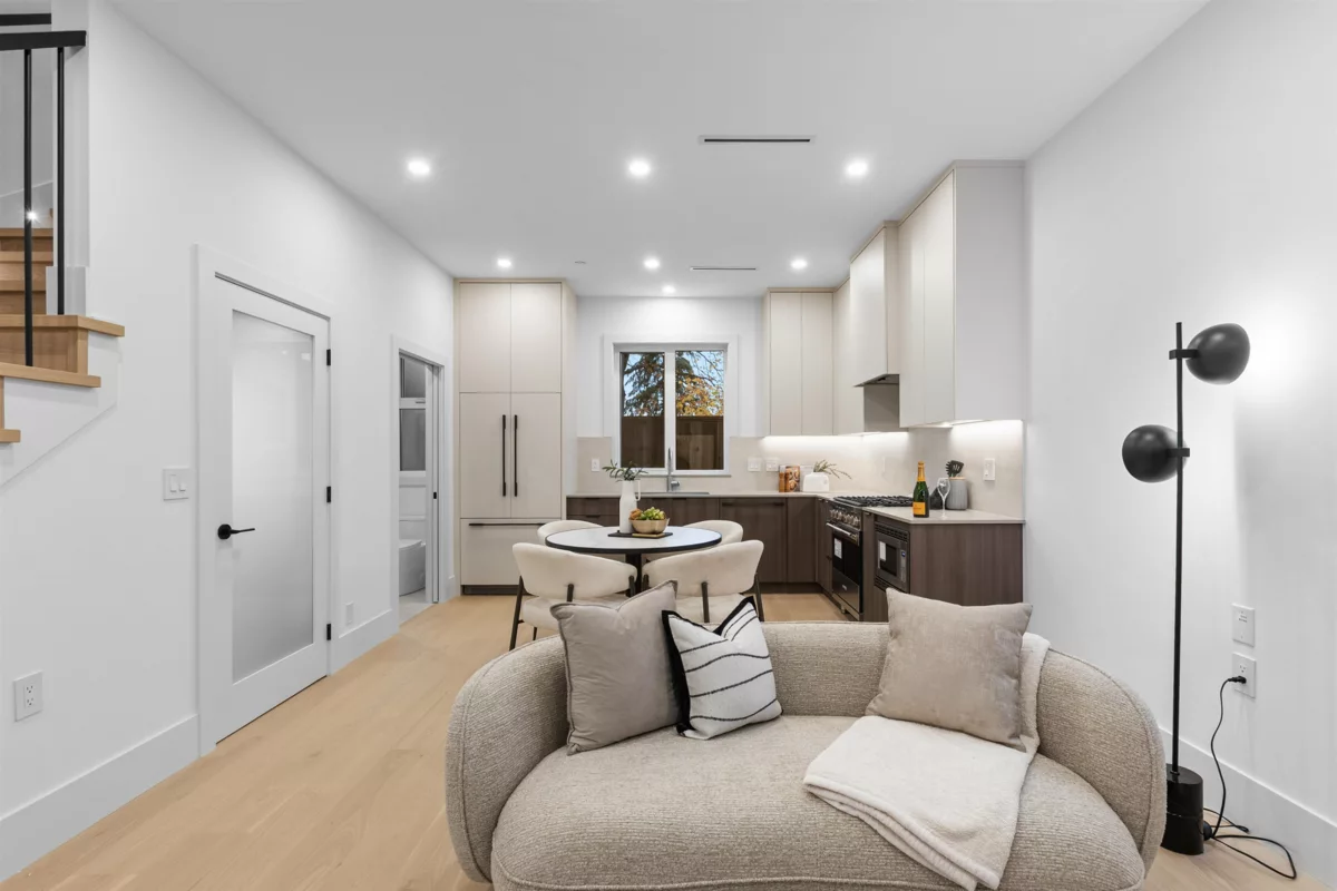 Family Room Photo of 2609 Dundas Street, Vancouver, BC