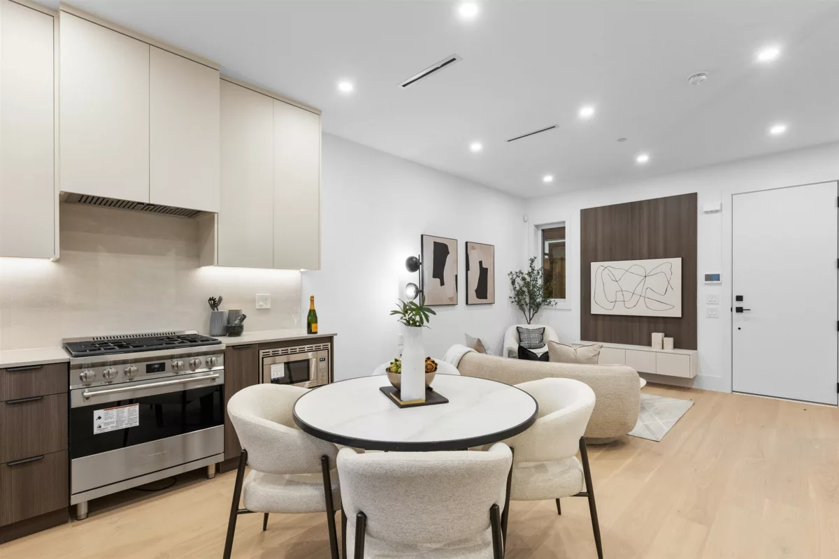 Kitchen Island Photo of 2609 Dundas Street, Vancouver, BC