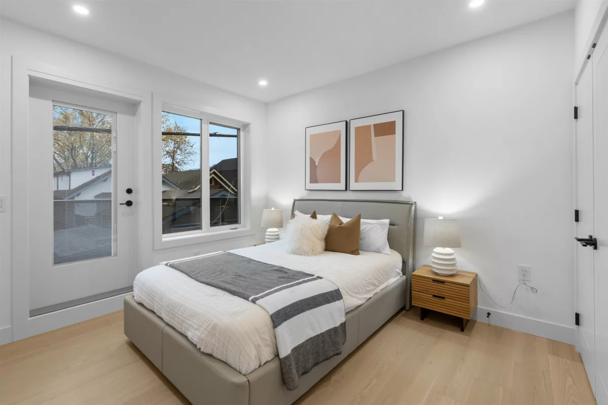 Primary Bedroom Photo of 2609 Dundas Street, Vancouver, BC