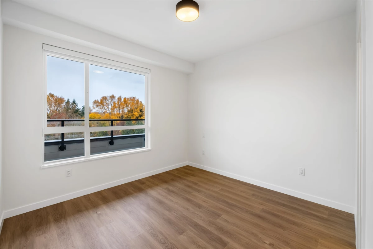 Primary Bathroom Photo of 601 27218 Aldergrove Town Centre Drive, Langley, BC