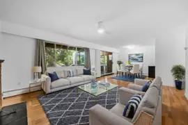 704 555 W 28th Street, North Vancouver, BC