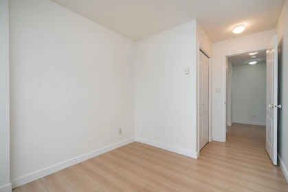 Basement Recreation Room Photo of 607 5899 Wilson Avenue, Burnaby, BC