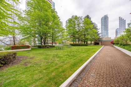 Garden / Landscaping Photo of 607 5899 Wilson Avenue, Burnaby, BC
