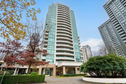 Hot Tub / Spa Photo of 607 5899 Wilson Avenue, Burnaby, BC
